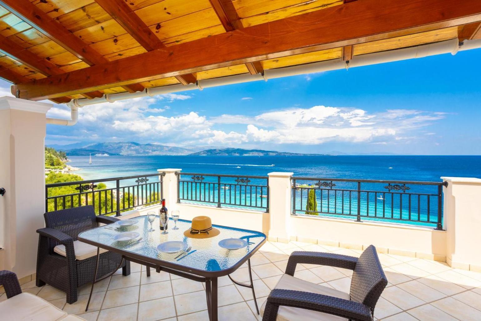 Villa Kerkyroula Katavolos Ngoại thất bức ảnh